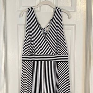 UC Torrid Black & White Maxi Dress